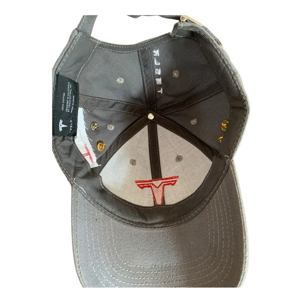 Tesla Drivers Group Hat with RARE Pins - Picture 4 of 7
